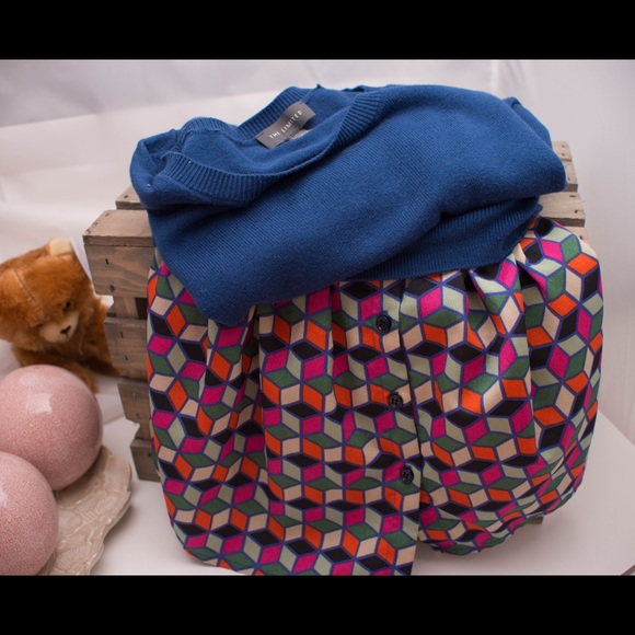 Large LIMITED sweater - Picture 1 of 3